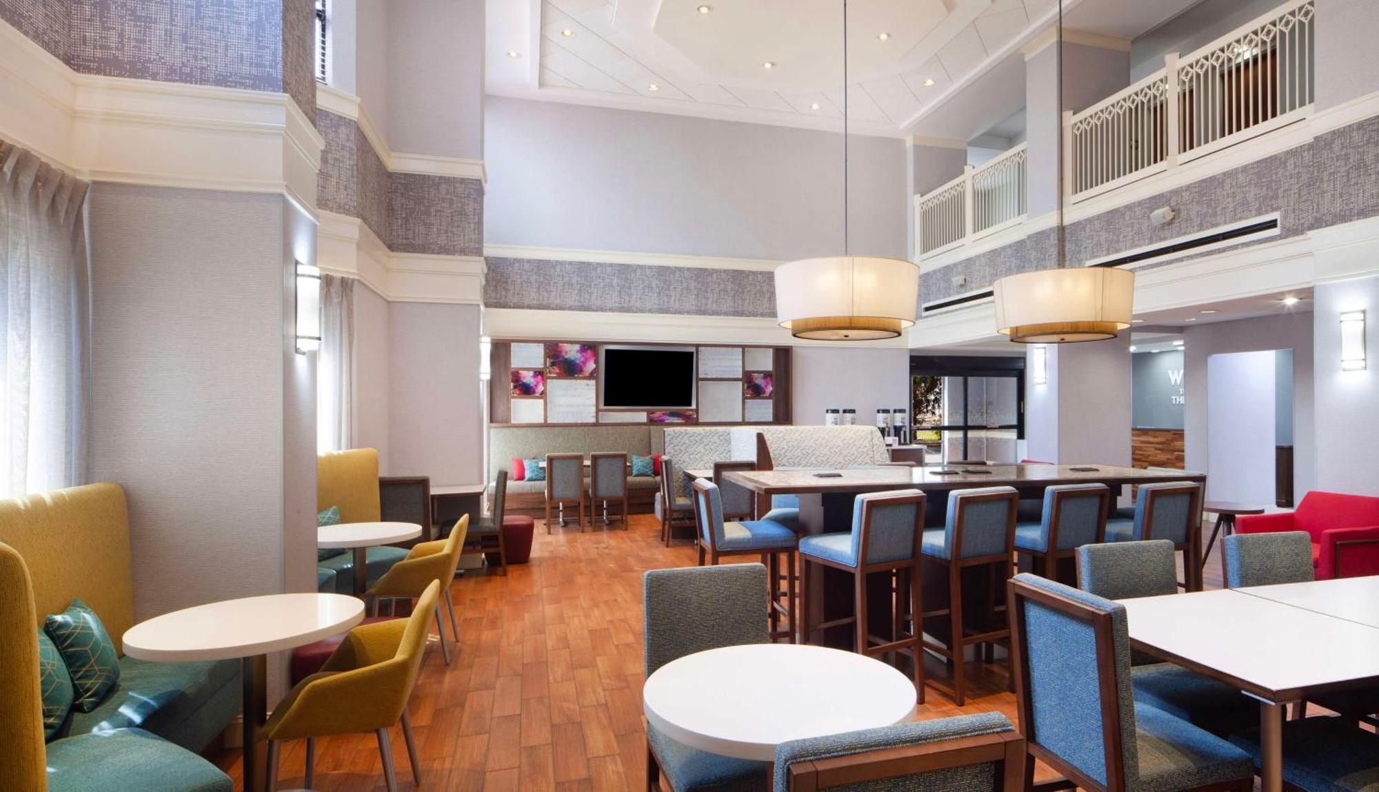 Hampton Inn & Suites-Atlanta Airport North-I-85 Hapeville Eksteriør bilde