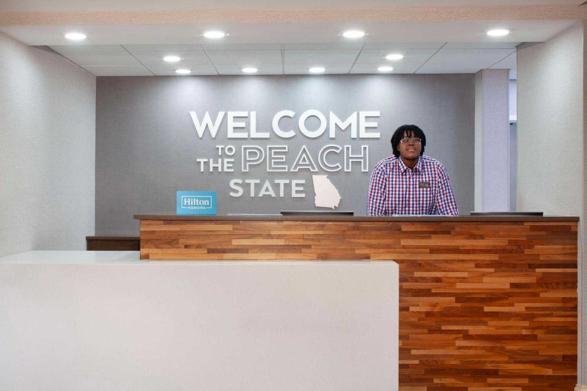 Hampton Inn & Suites-Atlanta Airport North-I-85 Hapeville Eksteriør bilde