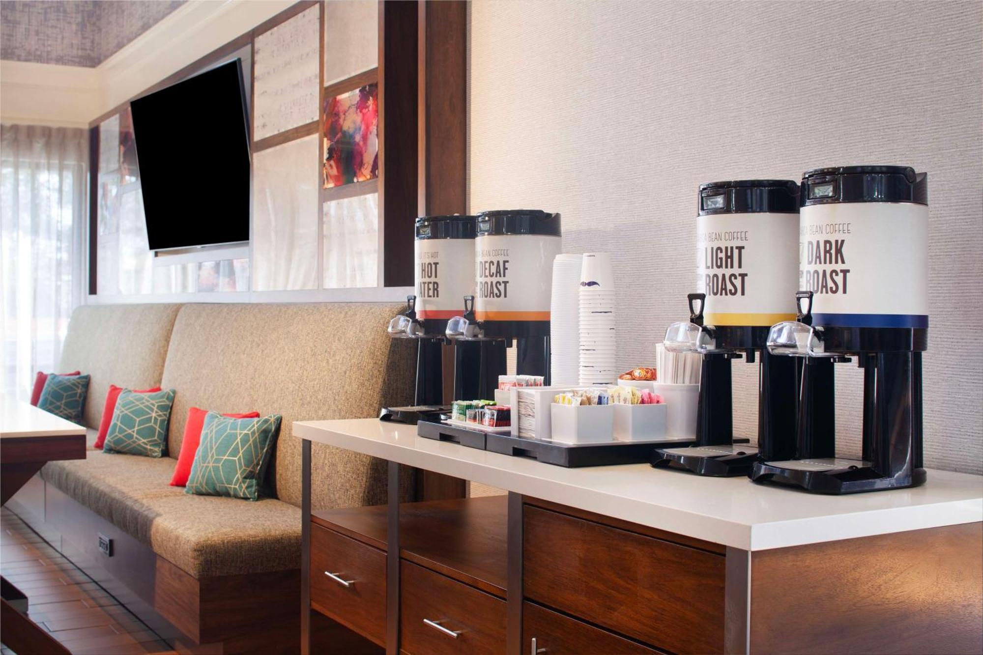 Hampton Inn & Suites-Atlanta Airport North-I-85 Hapeville Eksteriør bilde