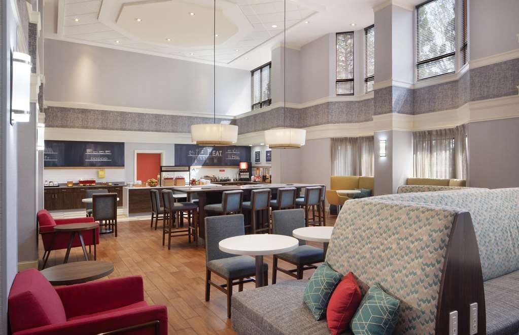 Hampton Inn & Suites-Atlanta Airport North-I-85 Hapeville Restaurant bilde